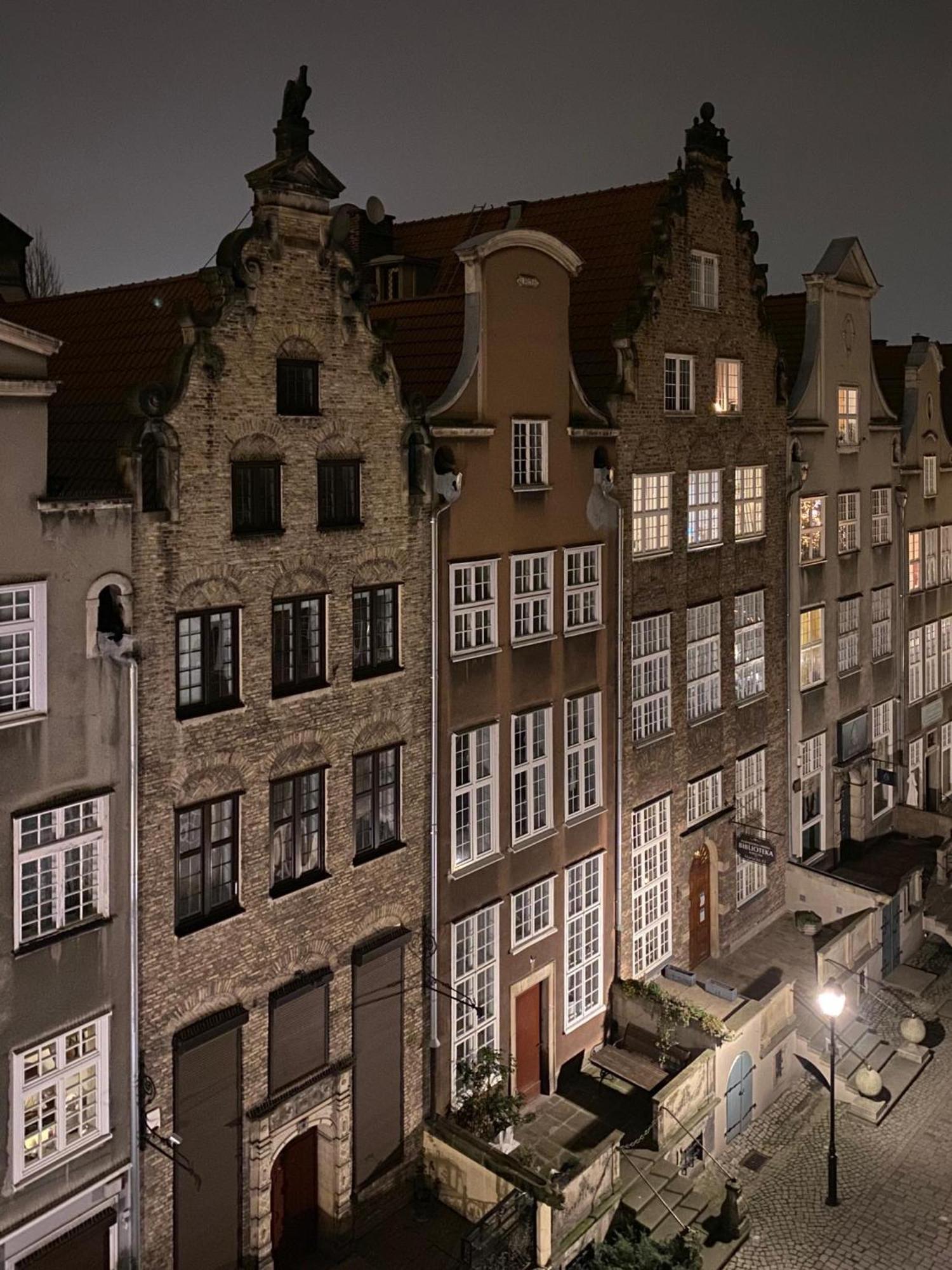 Apartment Old Town Center Mariacka Loft